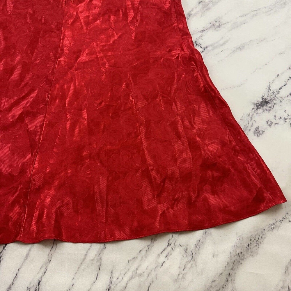 Sexy Red Satin Negligee with Lace Trim - Picture 9 of 10